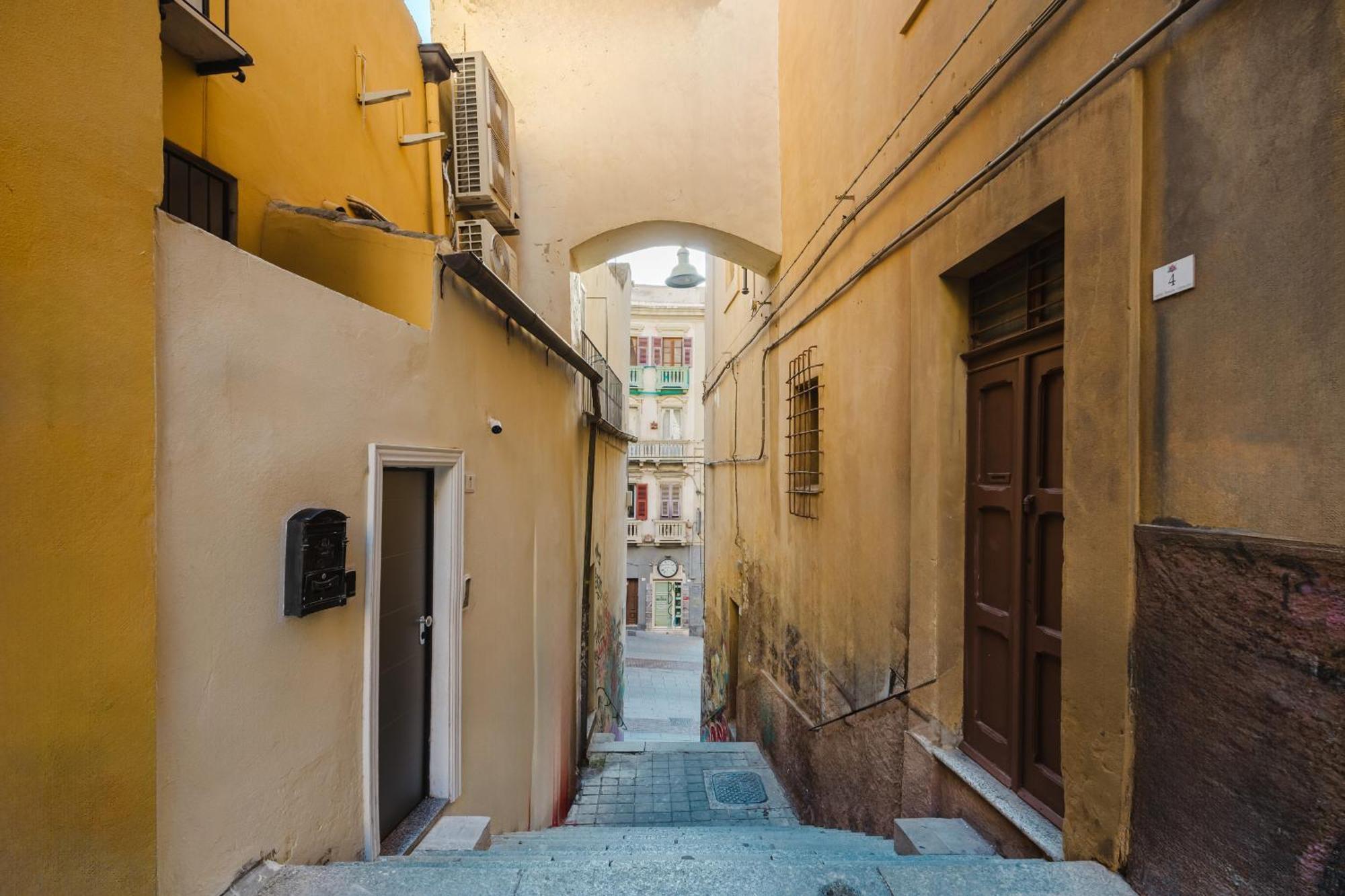 Villa Loft In Manno Cagliari Exterior foto
