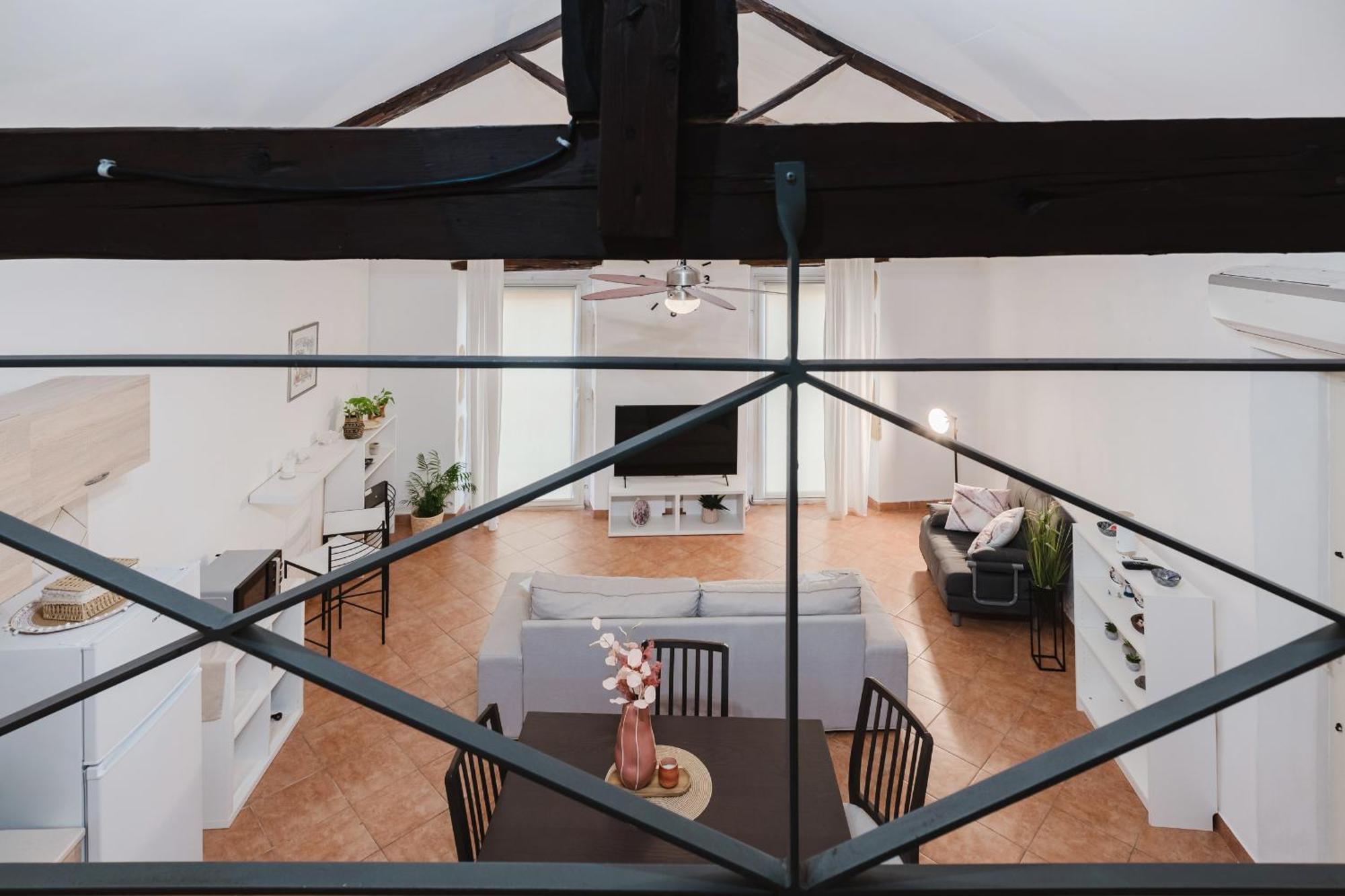 Villa Loft In Manno Cagliari Exterior foto