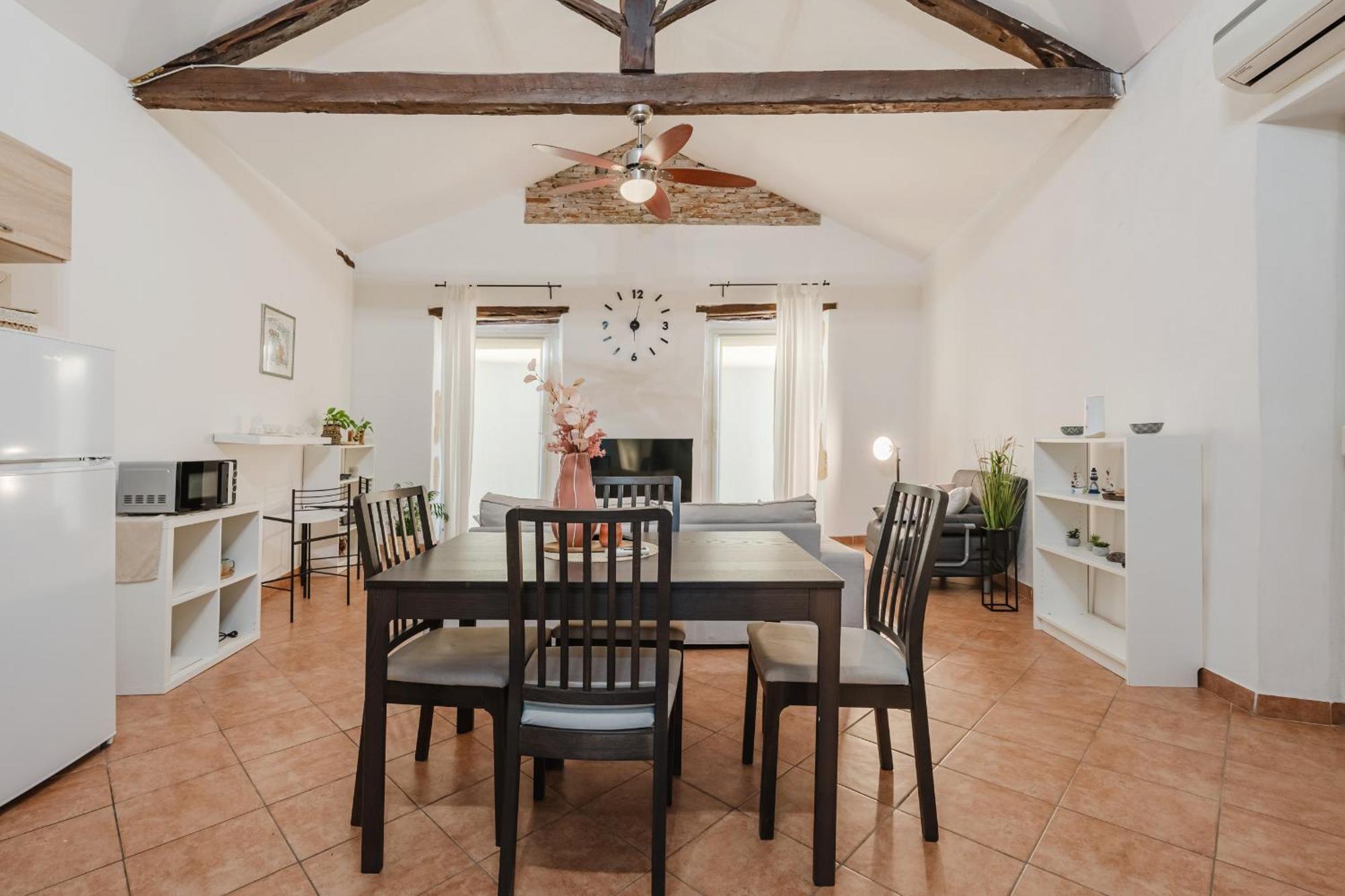 Villa Loft In Manno Cagliari Exterior foto